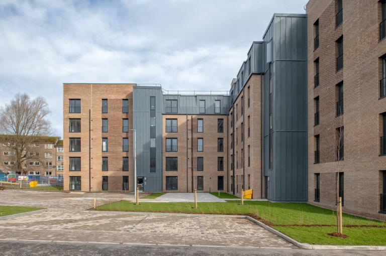 Robertson Partnership Homes St Machar Road housing development exterior.