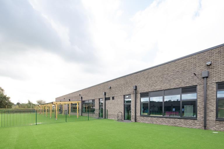 exterior outdoor spaces of the new Hawthorns Primary School, delivered by Robertson Construction North West for Tameside Council