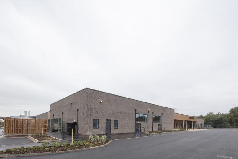 exterior of the new Hawthorns Primary School, delivered by Robertson Construction North West for Tameside Council